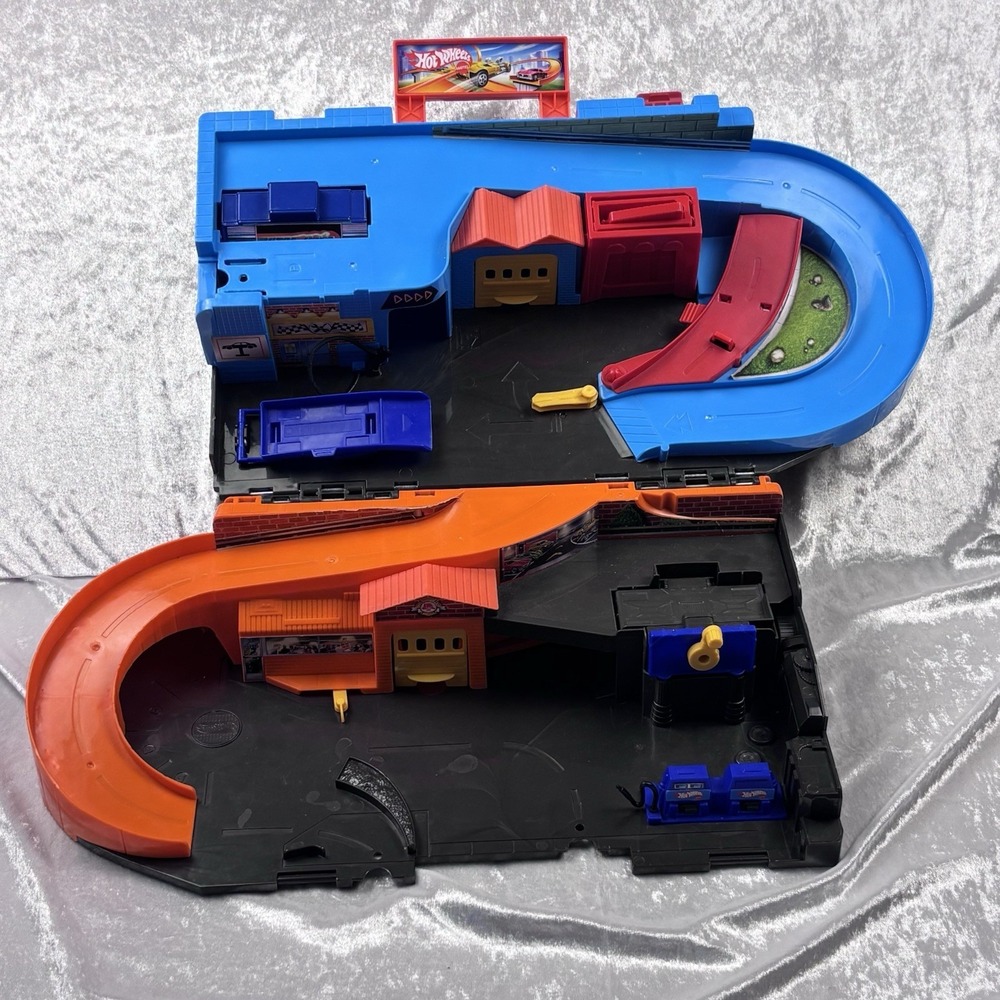 2015 Hot Wheels Car Wash & Service Station Center Play-set  Mattel Sto-N-Go